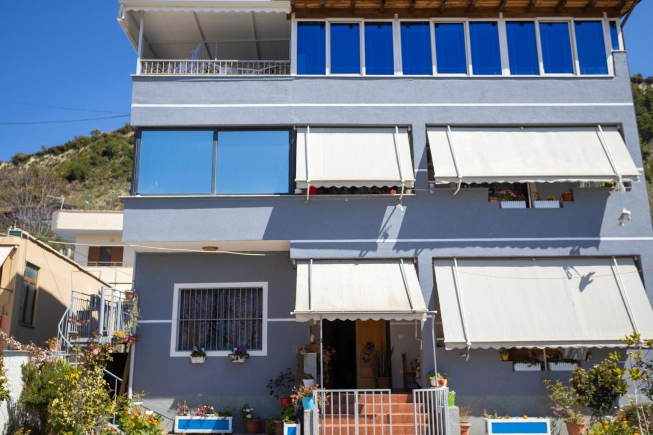 Vila Aulona Vlorë Buitenkant foto