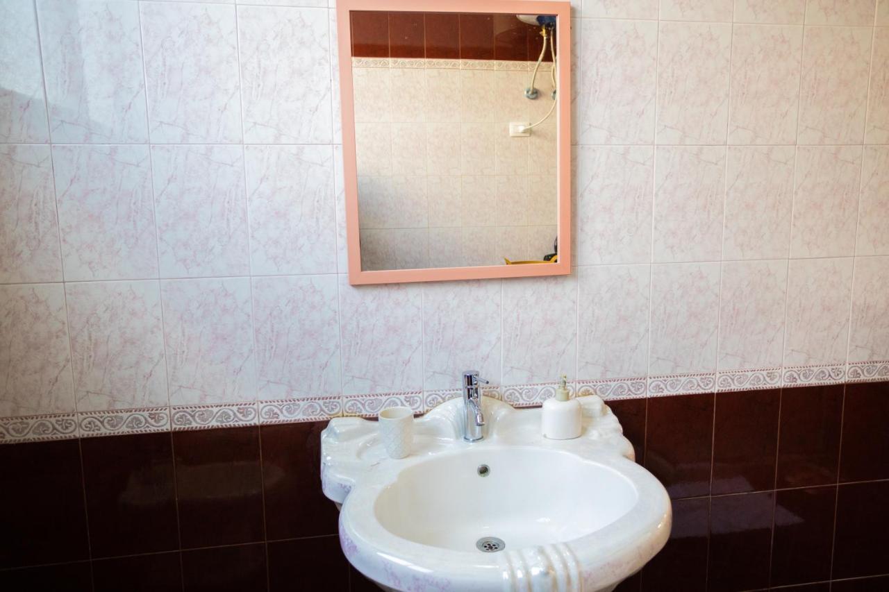 Vila Aulona Vlorë Buitenkant foto