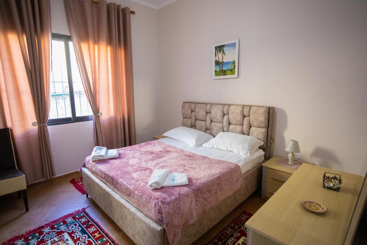 Vila Aulona Vlorë Buitenkant foto