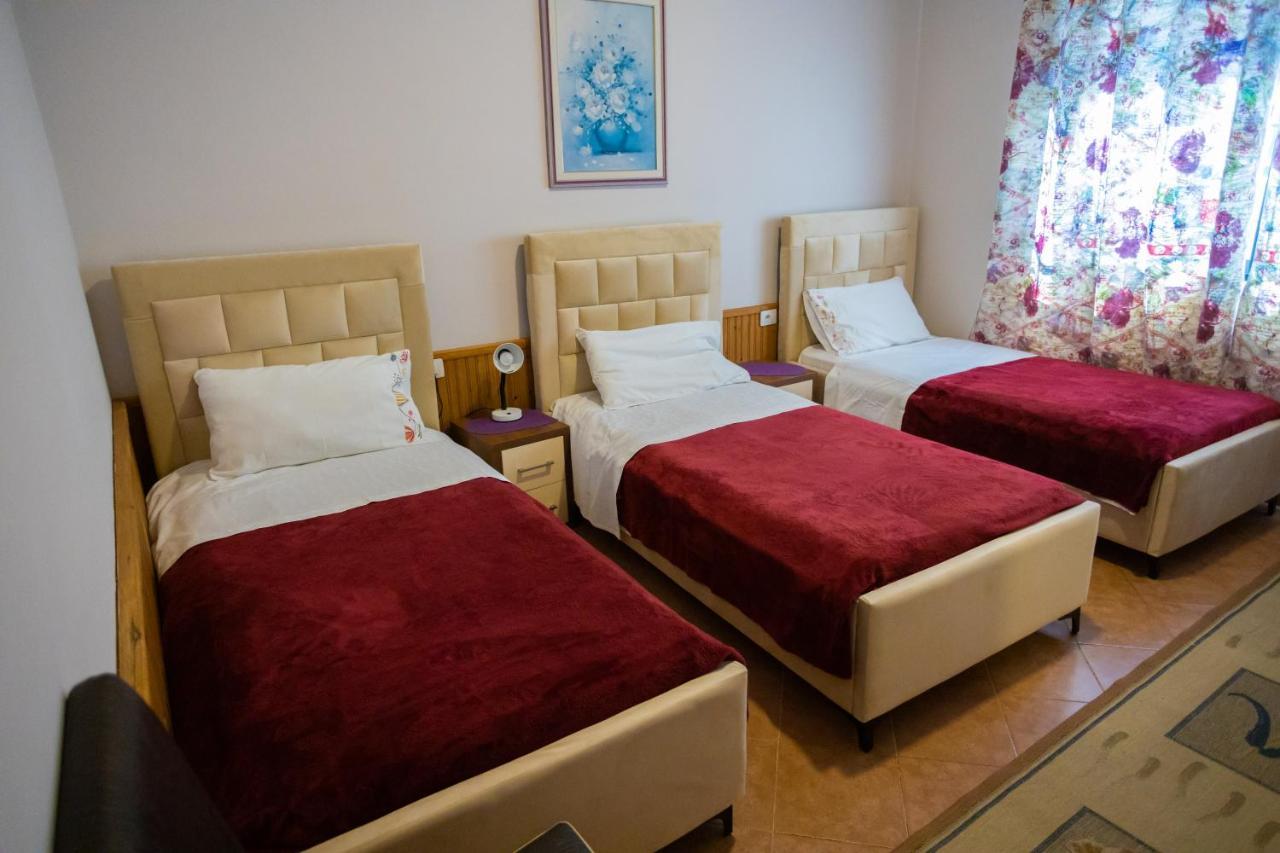 Vila Aulona Vlorë Buitenkant foto