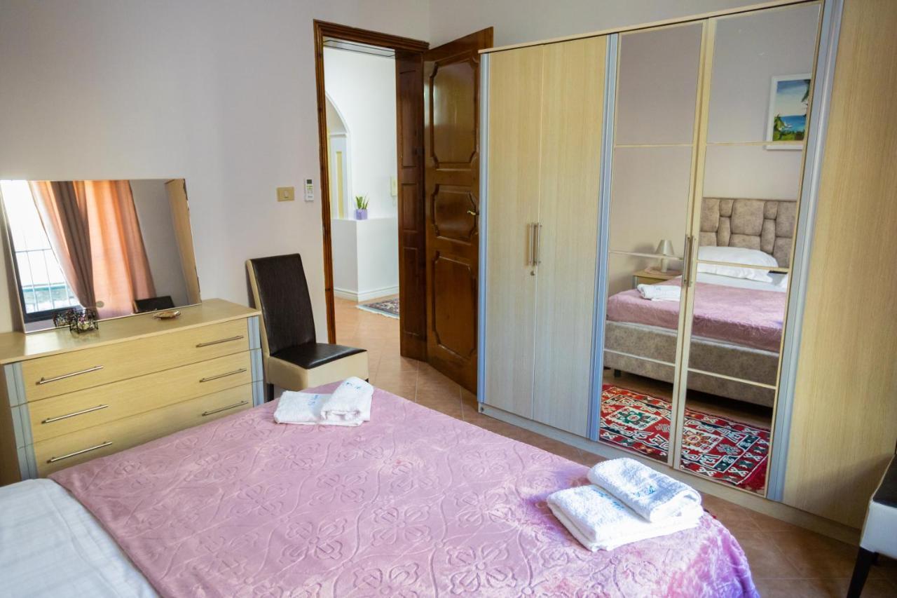 Vila Aulona Vlorë Buitenkant foto